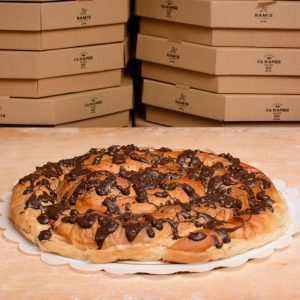 Ensaïmada Kinder i Ferrrero